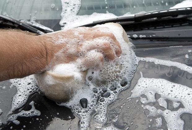 Les meilleurs shampooings pour voiture