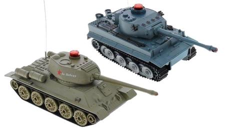 Huan Qi Savaş tankları T34 ve